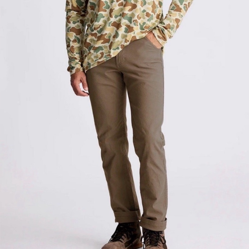 Free Fly Men’s Canvas Field Pant Size 40
Desert taupe Work Rugged Outdoors
